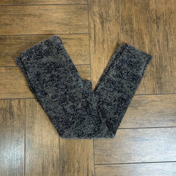 Pilcro & the Letterpress Anthropologie Green Black Floral Corduroy Jeans Size 30 - Picture 6 of 12